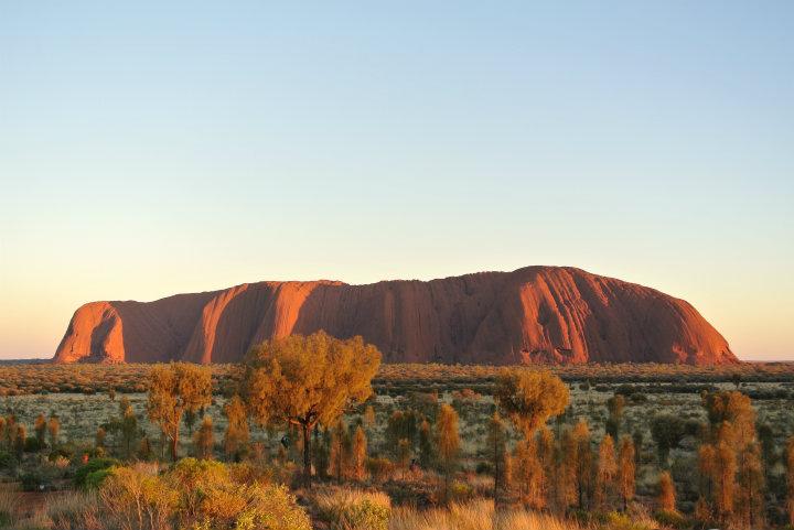 Solopgang ved Ayers Rock