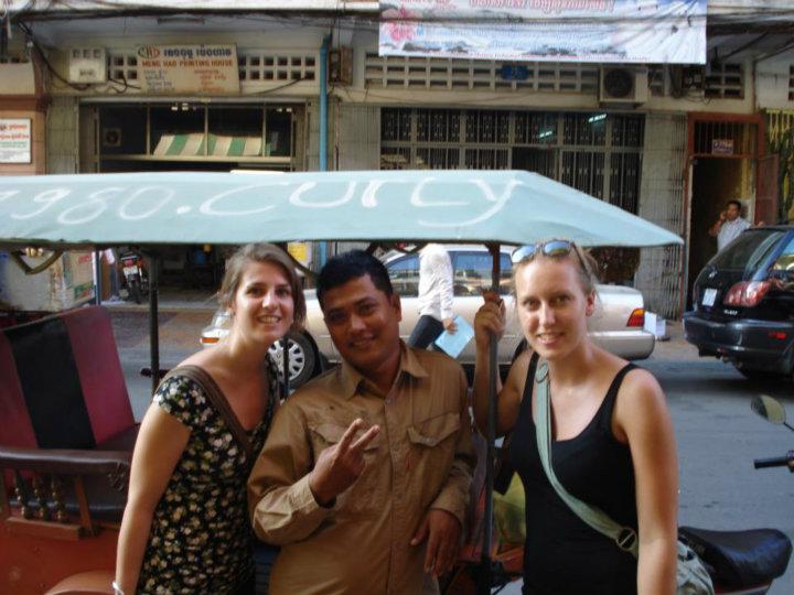 Onze tuktuk-driver in Phnom Penh: Mr Curly