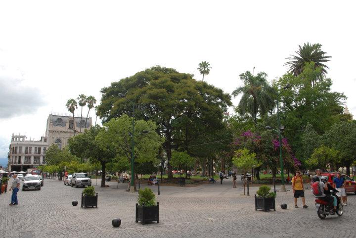 Plaza, Salta
