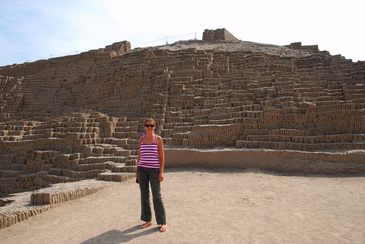 Pyramide-vormige ruines van Huaca Pucllana