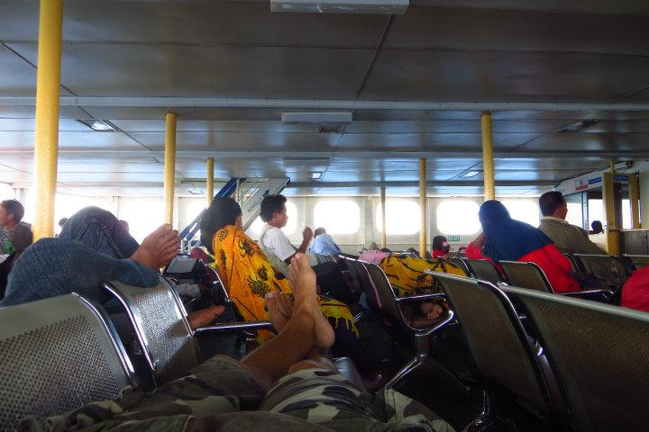 Ferry Lembar - Padangbai                               