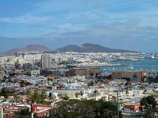 Las Palmas (with the cruise ship just visible)