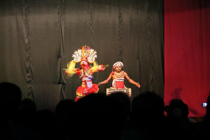 Dansshow i Kandy